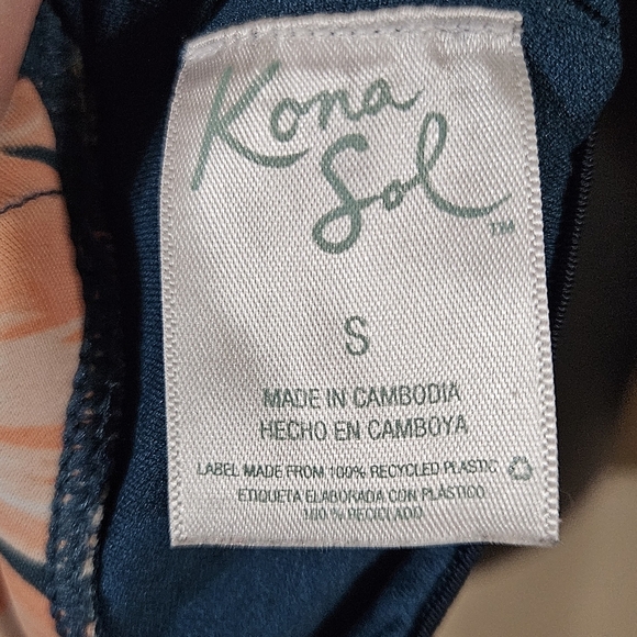 Kona Sol‎ small one piece swim suit Hawaiian print floral - Picture 3 of 3